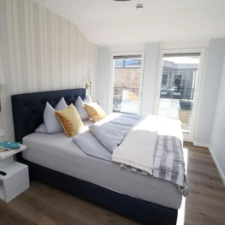 By The Sea - 1st Floor *