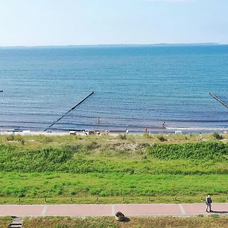 By The Sea - 1st Floor *